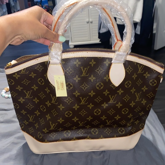 NEW Monogram Brown Bag - Picture 1 of 4